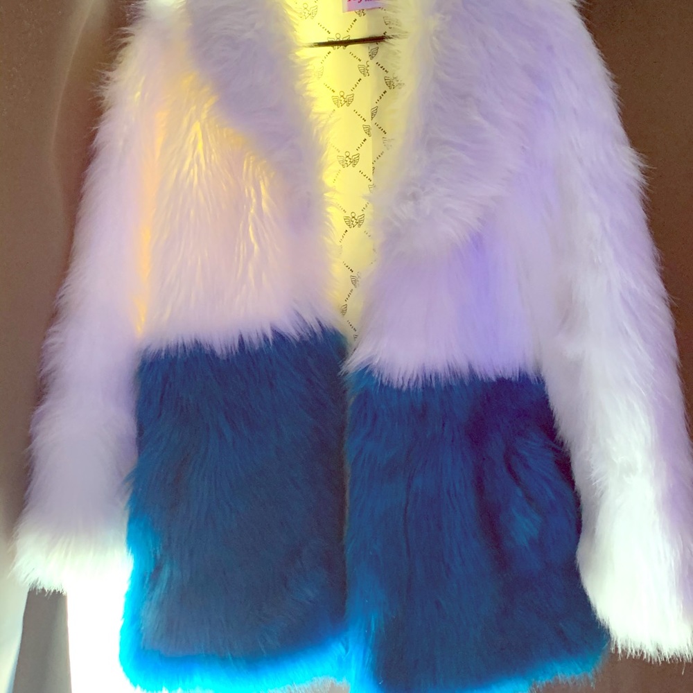 Coat bought at official store in Cali